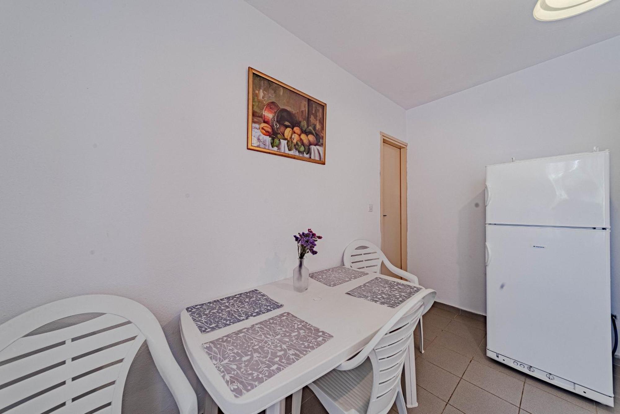 Seaside House For Families With Children Cove Rasohatica, Korcula - 4386 Lumbarda Quarto foto