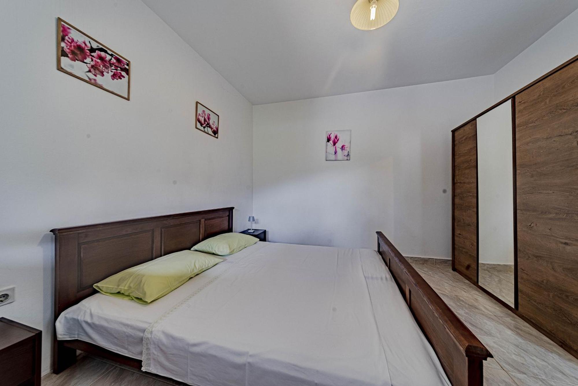 Seaside House For Families With Children Cove Rasohatica, Korcula - 4386 Lumbarda Quarto foto